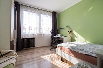 Prodej bytu 3+1 v osobním vlastnictví 74 m², Praha 6 - Řepy