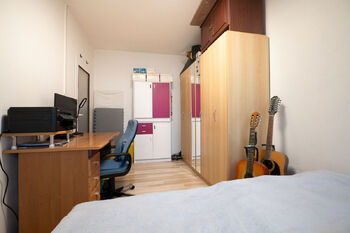 Prodej bytu 3+1 v osobním vlastnictví 74 m², Praha 6 - Řepy