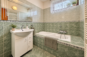 Prodej domu 250 m², Kochánky