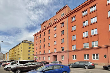 Pronájem bytu 2+kk v osobním vlastnictví 42 m², Praha 9 - Libeň