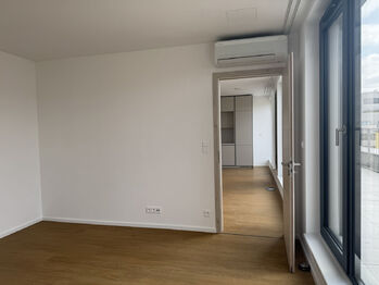 Pronájem bytu 2+kk v osobním vlastnictví 53 m², Praha 9 - Libeň