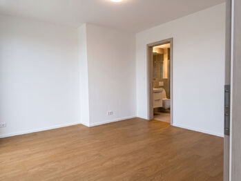 Pronájem bytu 2+kk v osobním vlastnictví 53 m², Praha 9 - Libeň