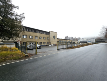 uliční pohled na areál | skutečný stav - Prodej skladovacích prostor, Bohdíkov