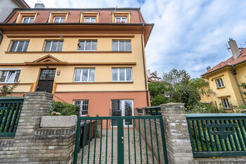 Pronájem kancelářských prostor 53 m², Praha 5 - Smíchov
