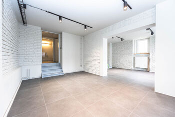 Pronájem kancelářských prostor 53 m², Praha 5 - Smíchov