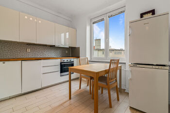 Prodej bytu 1+1 v osobním vlastnictví 45 m², Praha 10 - Strašnice