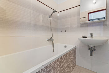 Prodej bytu 1+1 v osobním vlastnictví 45 m², Praha 10 - Strašnice
