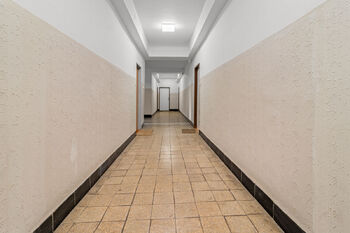 Prodej bytu 1+1 v osobním vlastnictví 45 m², Praha 10 - Strašnice