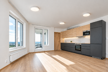Obývací pokoj - Pronájem bytu 2+kk v osobním vlastnictví 67 m², Praha 5 - Stodůlky 