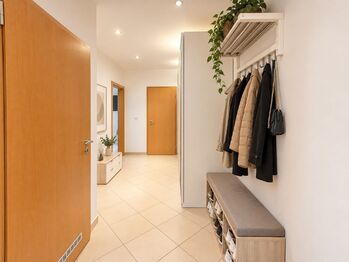 Pronájem bytu 2+kk v osobním vlastnictví 63 m², Praha 9 - Letňany