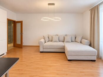 Pronájem bytu 2+kk v osobním vlastnictví 63 m², Praha 9 - Letňany