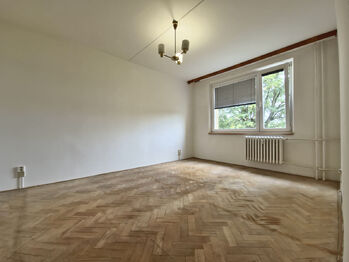 Pronájem bytu 1+1 v družstevním vlastnictví 37 m², Valašské Meziříčí