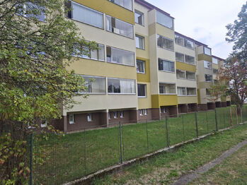 Pronájem bytu 1+1 v družstevním vlastnictví 37 m², Valašské Meziříčí