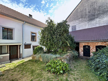 Prodej chaty / chalupy 90 m², Dub