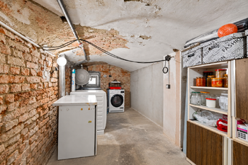 nebytový prostor 2. část - Prodej bytu 2+1 v osobním vlastnictví 54 m², České Budějovice