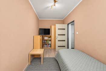 pokoj - Prodej bytu 2+1 v osobním vlastnictví 54 m², České Budějovice