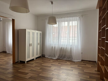 Pronájem bytu 2+kk v osobním vlastnictví 55 m², Hradec Králové