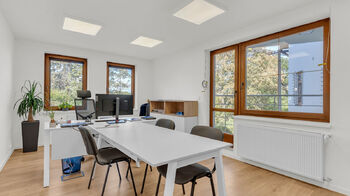 Prodej kancelářských prostor 410 m², Třebíč