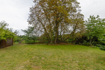 Prodej pozemku 804 m², Kamenice