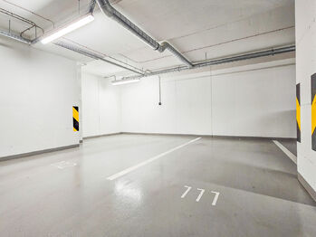 Pronájem bytu 1+kk v osobním vlastnictví 38 m², Praha 4 - Nusle