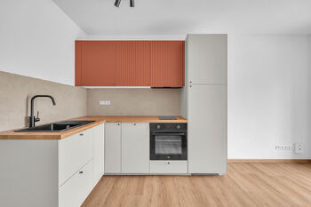 Pronájem bytu 1+kk v osobním vlastnictví 24 m², Milovice