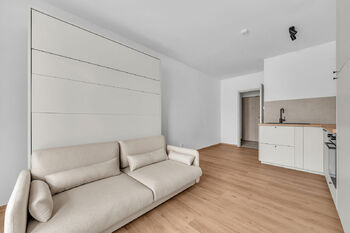 Pronájem bytu 1+kk v osobním vlastnictví 24 m², Milovice