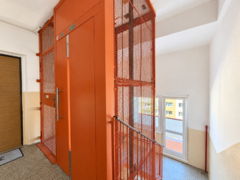Prodej bytu 1+kk v osobním vlastnictví 20 m², Kadaň