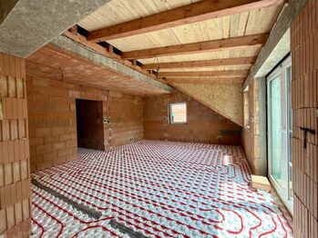 Prodej bytu 3+kk v osobním vlastnictví 85 m², Praha 5 - Zbraslav