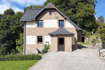 Pohled na dům - Prodej domu 197 m², Nejdek 