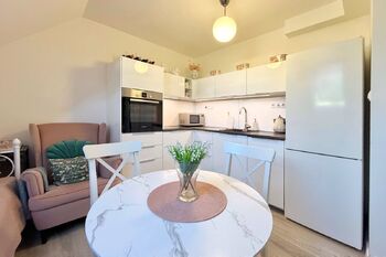 Prodej bytu 1+1 v osobním vlastnictví 53 m², Praha 6 - Ruzyně