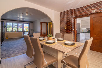 Prodej domu 225 m², Tvrdonice