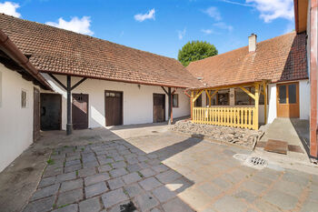 Prodej zemědělského objektu 260 m², Drahonín