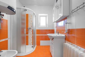 Prodej zemědělského objektu 260 m², Drahonín