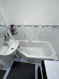 Pronájem bytu 4+1 v osobním vlastnictví 87 m², Plzeň