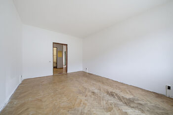 Prodej bytu 3+1 v osobním vlastnictví 71 m², Karlovy Vary