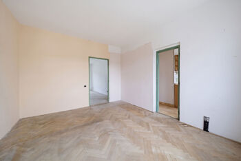 Prodej bytu 3+1 v osobním vlastnictví 71 m², Karlovy Vary