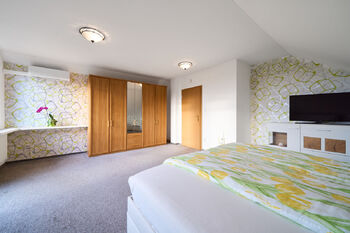 Prodej domu 196 m², Hradec Králové