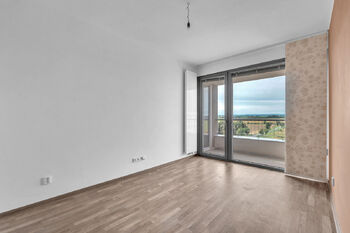 Prodej bytu 2+kk v osobním vlastnictví 3060 m², Přelouč