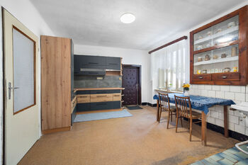 Prodej domu 260 m², Drahonín