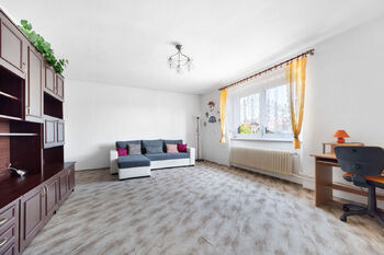 Prodej domu 260 m², Drahonín