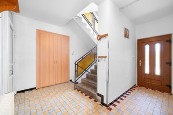 Prodej domu 260 m², Drahonín
