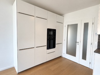 Pronájem bytu 3+kk v osobním vlastnictví 80 m², Praha 8 - Dolní Chabry