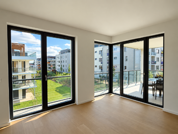 Pronájem bytu 3+kk v osobním vlastnictví 80 m², Praha 8 - Dolní Chabry