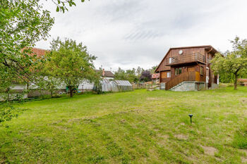 Zahrada  - Prodej chaty / chalupy 140 m², Kamenice