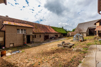 Prodej zemědělského objektu 365 m², Soběhrdy