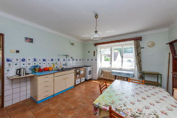 Prodej zemědělského objektu 365 m², Soběhrdy