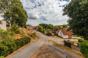 Prodej zemědělského objektu 365 m², Soběhrdy