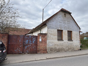 Prodej domu 240 m², Výčapy