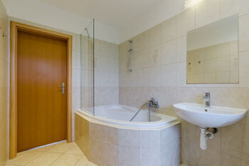 Pronájem bytu 2+kk v osobním vlastnictví 63 m², Praha 10 - Záběhlice