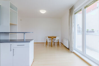 Pronájem bytu 2+kk v osobním vlastnictví 63 m², Praha 10 - Záběhlice